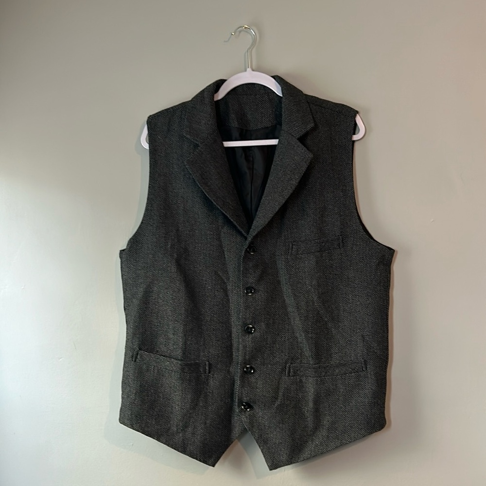 Grey Vest XL